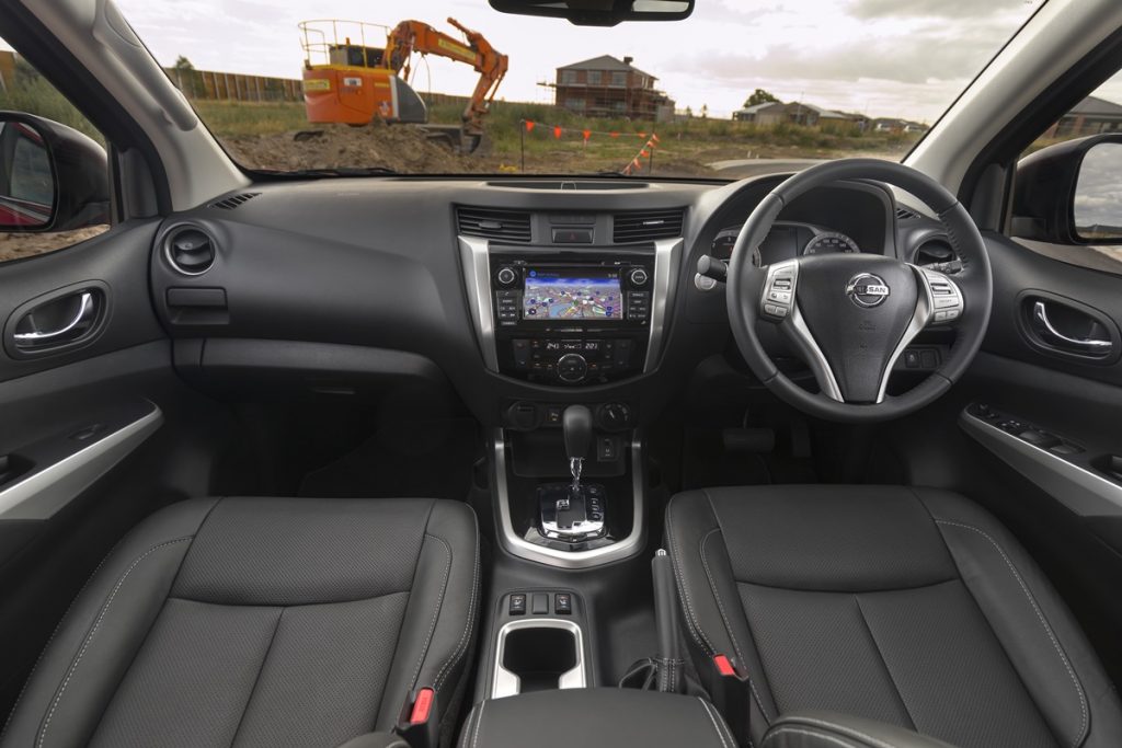 2018 Nissan Navara ST-X interior
