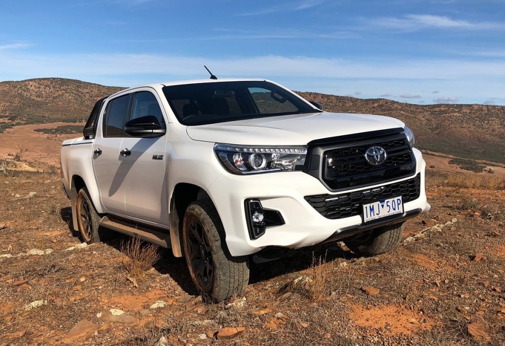 toyota hilux rugged edition