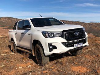 toyota hilux rugged edition