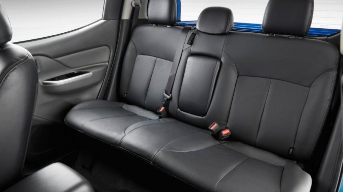 mitsubishi triton rear seat