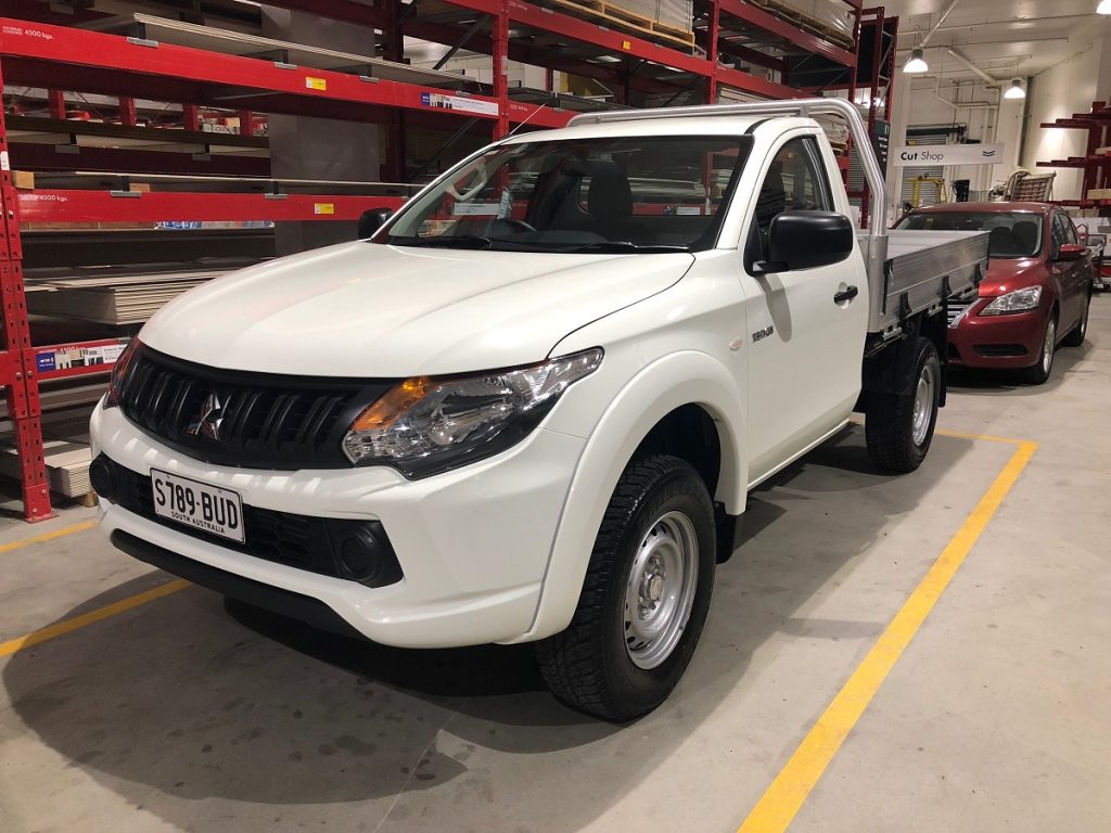 2018 mitsubishi triton gxl cab chassis