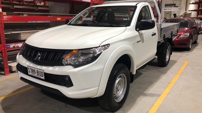 2018 mitsubishi triton gxl cab chassis