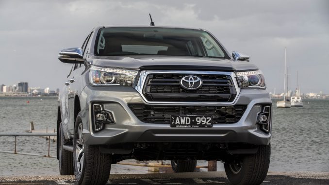 2019 toyota hilux sr5