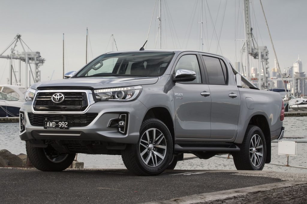 2019 toyota hilux sr