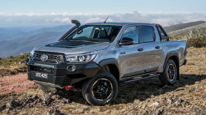 2018 Toyota HiLux Rugged X fromnt