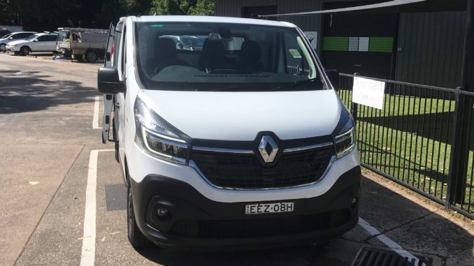 2020 Renault Trafic auto 1 front