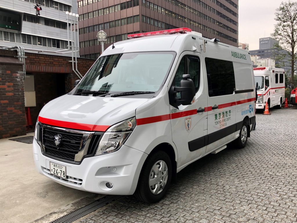 NissanEVAmbulanceExterior-source