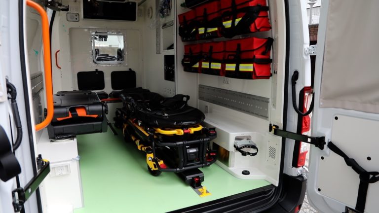 Nissan Zero Emission Ambulance Becomes Part of ‘Zero Emission Tokyo ...