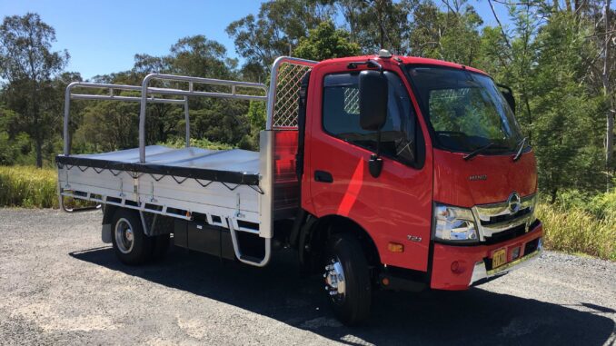 Hino 300 721 Wide Cab exterior front qtr