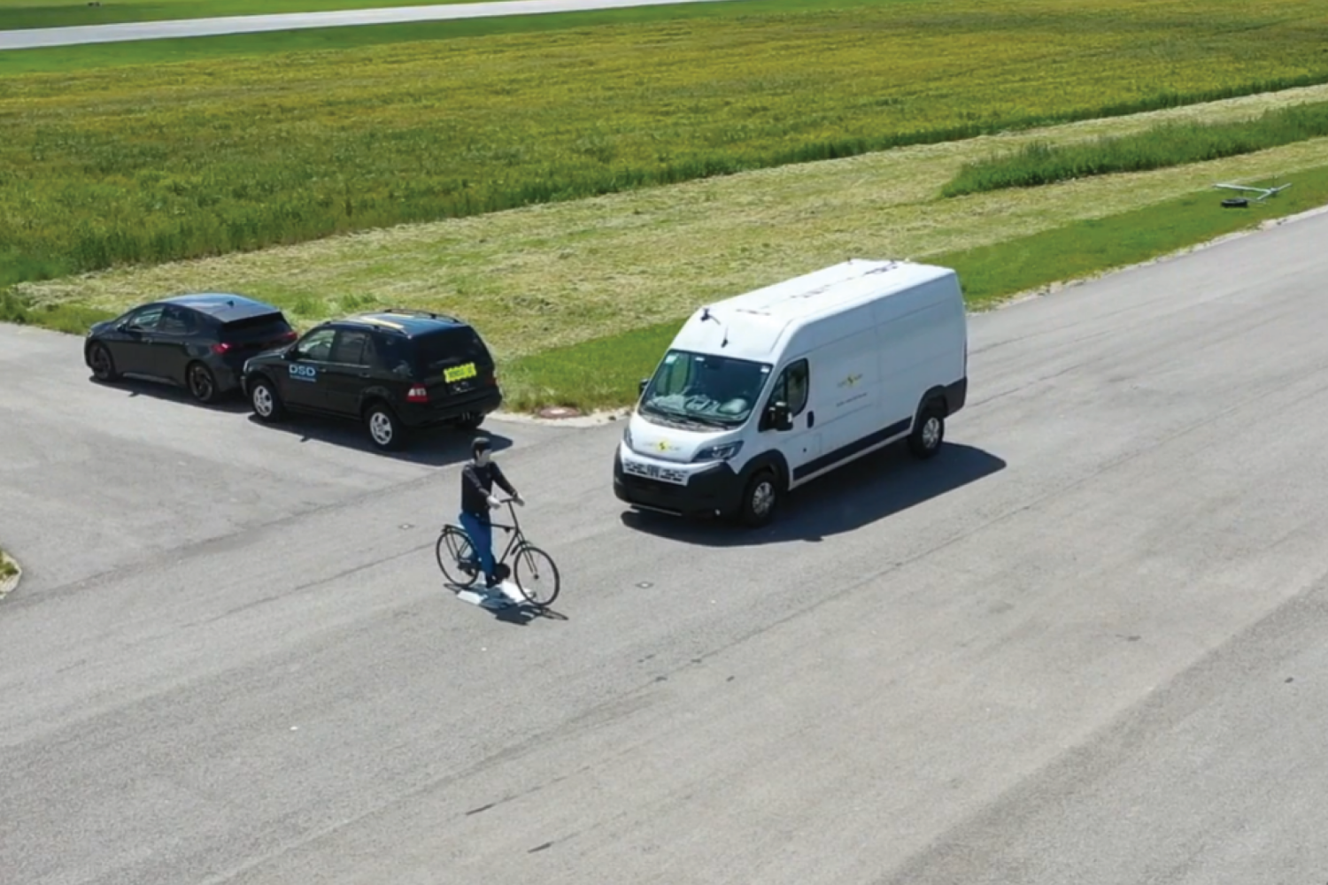 PHOTO - Fiat Ducato (AEB Cyclist)